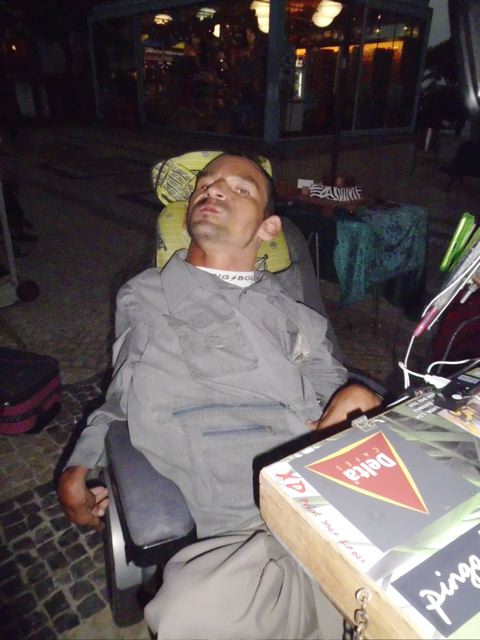11813881xt.jpg